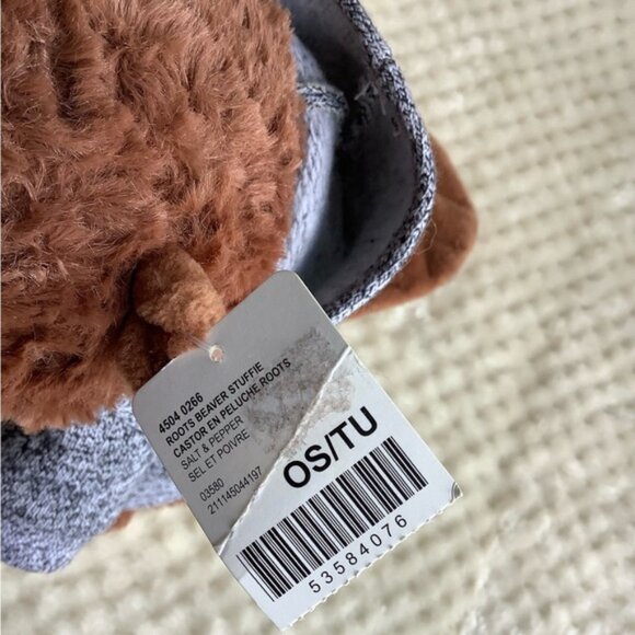 Roots Brown Stuffed Beaver with Gray Roots Hoodie - Picture 10 of 10